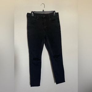 Ripped Black Skinny Jeans.